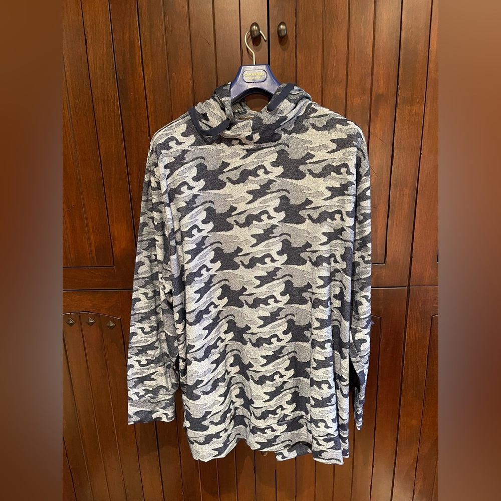 Gray Camo Men's Shirt